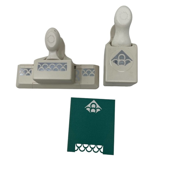 Martha Stewart Layered Flower Paper Craft Punch Corner Punch & Edge Border Punch - Picture 2 of 5